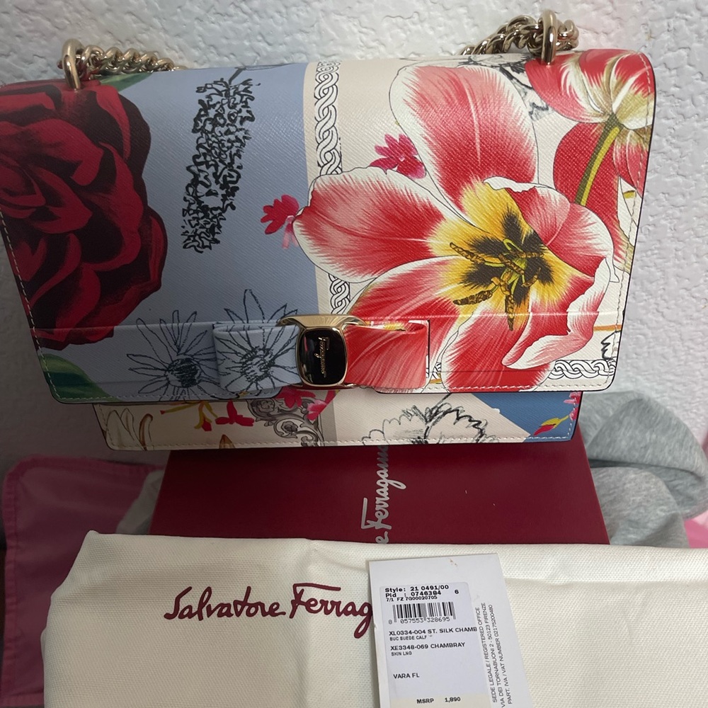 Ferragamo purse brand new